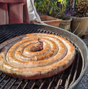 Salsiccia Schnecke auf Grill